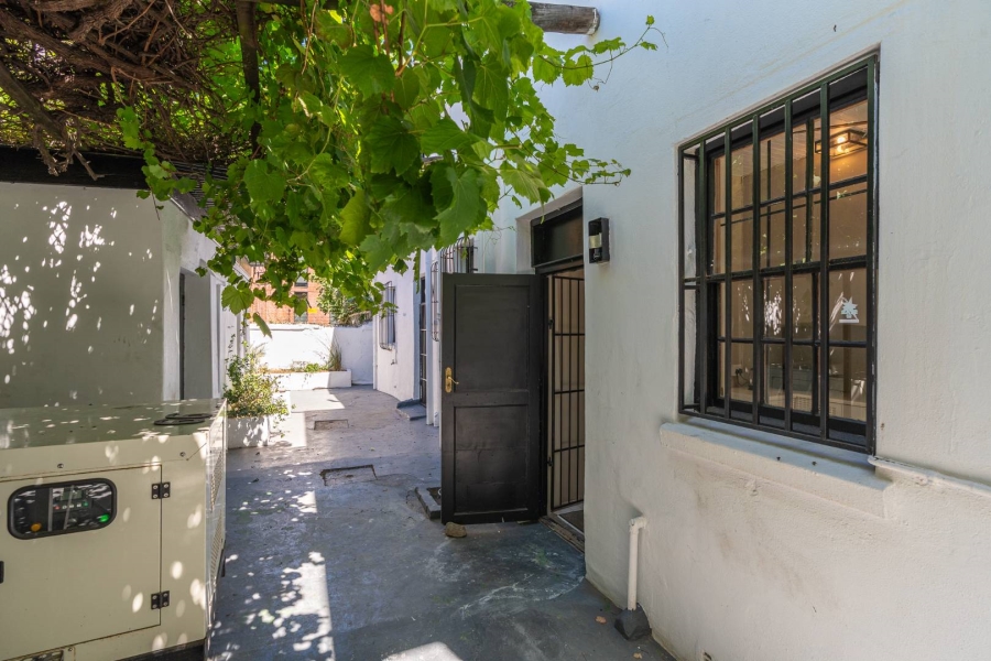 0 Bedroom Property for Sale in Gardens Western Cape